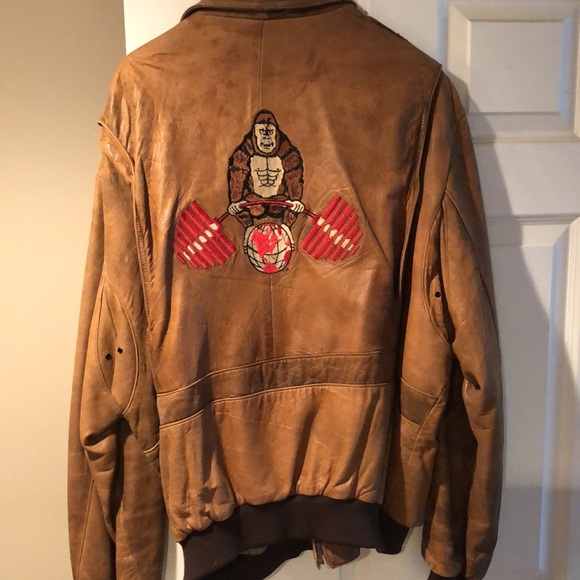 Toni Nowak Designs World Gym Vintage soft brown leather jacket. - Picture 2 of 4
